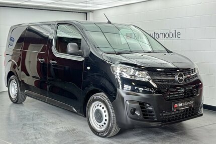 Opel Vivaro Cargo 1.5 D Edition M 1.Hand Sitzhzg 9.900 km 22.650 &euro; Lich 35423