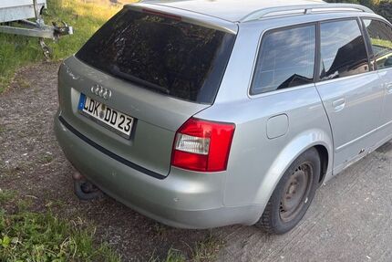 Audi A4 398.000 km 1.200 &euro; Breitscheid 35767