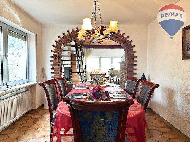 Mehrfamilienhaus, Wohnhaus Runkel Schadeck - 9 Zimmer, 360 m&sup2;, 425.000&euro; | Angebot:25664422