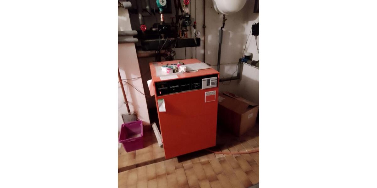 Einfamilienhaus Leun - 10 Zimmer, 285 m&sup2;, 420.000&euro; | Angebot:25358116