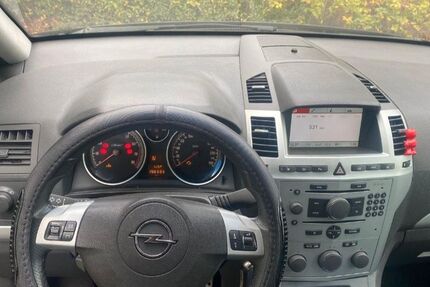 Opel Zafira 197.560 km 4.550 &euro; Gießen 35396