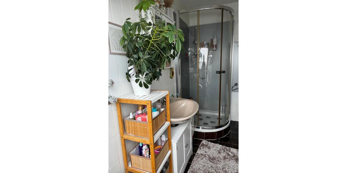 Dachgeschoßwohnung Pohlheim - 2 Zimmer, 65 m&sup2;, 740&euro; | Angebot:26234372