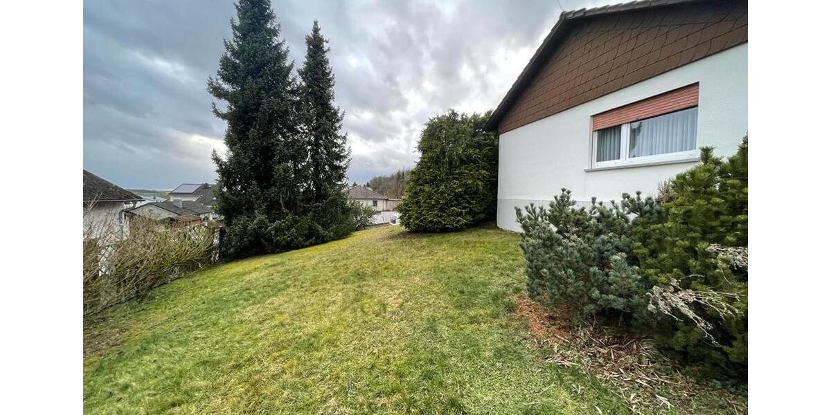 Einfamilienhaus Hungen - 5 Zimmer, 120 m&sup2;, 399.000&euro; | Angebot:26103849