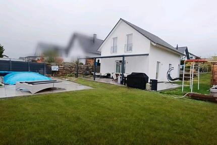 Haus Reiskirchen - 4 Zimmer, 117 m&sup2;, 480.000&euro; | Angebot:25084776