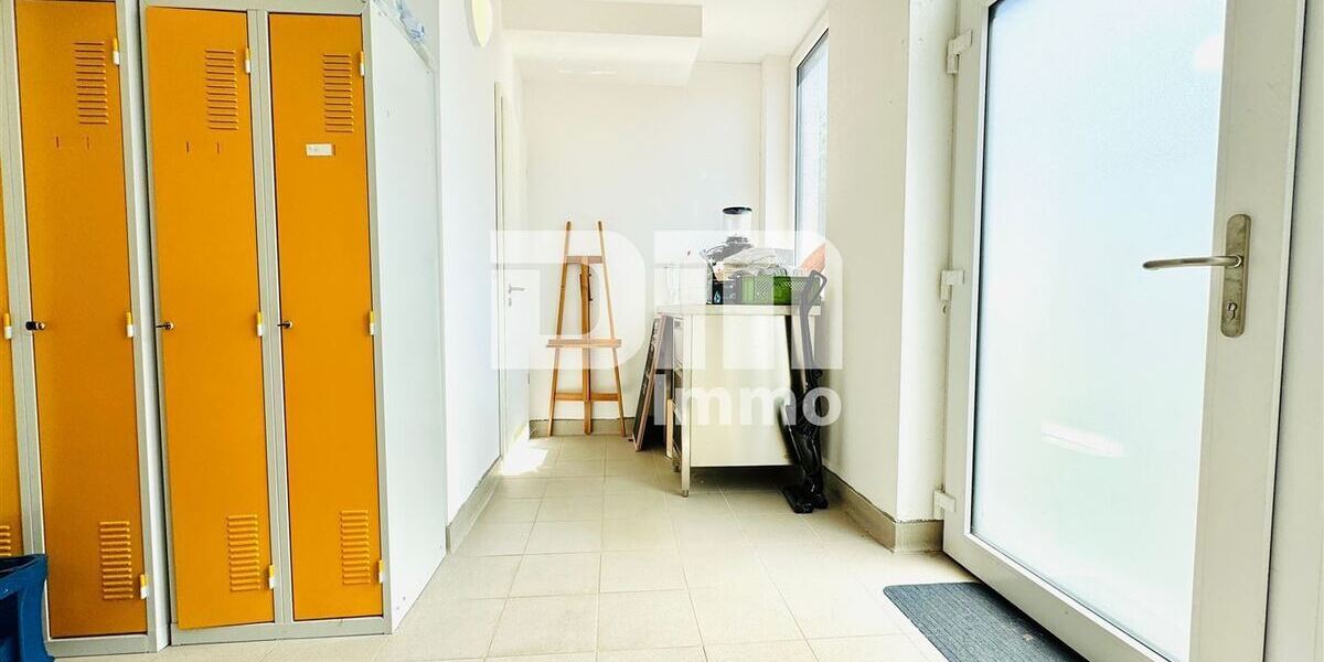 Neuw. Wohn Gewerbeimmobilie mit vielen Nutzungsmöglichkeiten - Aktuell Gastro und Ferienwohnungen - Gewerbeobjekt Weimar (Lahn) | Angebot:26947606