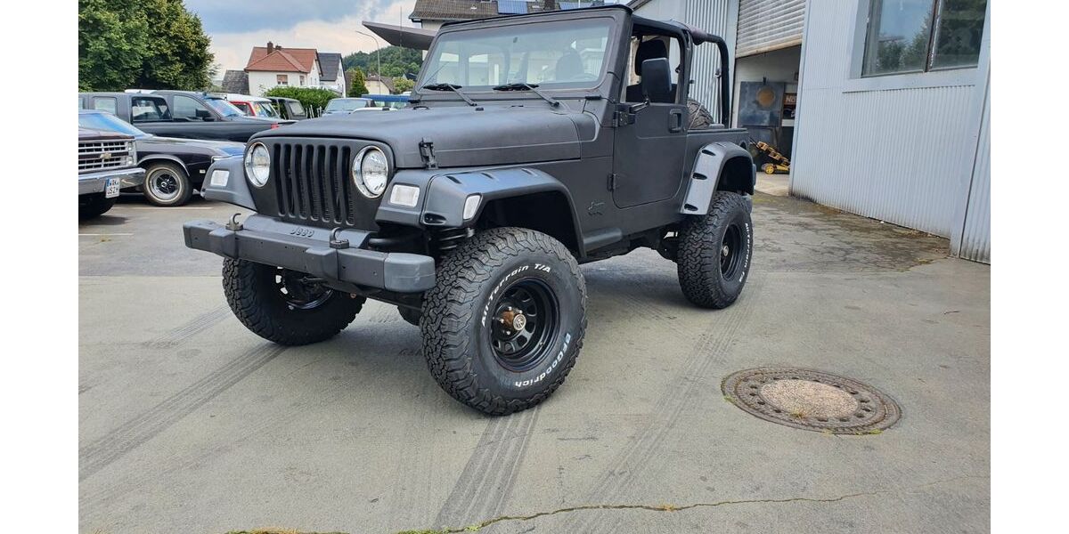 Jeep Wrangler 152.000 km 19.999 &euro; Bad Endbach 35080