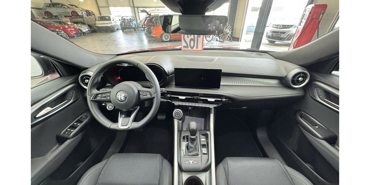 Alfa Romeo Tonale 1.6 VGT-D Sprint ACC Sitzheizung 9.800 km 23.285 &euro; Lich 35423