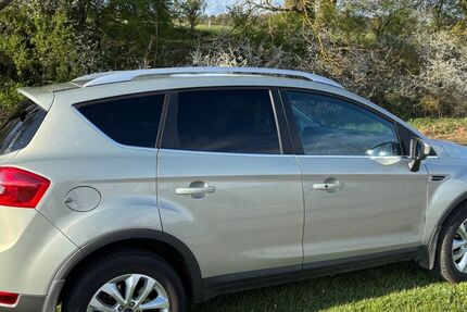 Ford Kuga 76.300 km 8.500 &euro; Wehrheim 61273