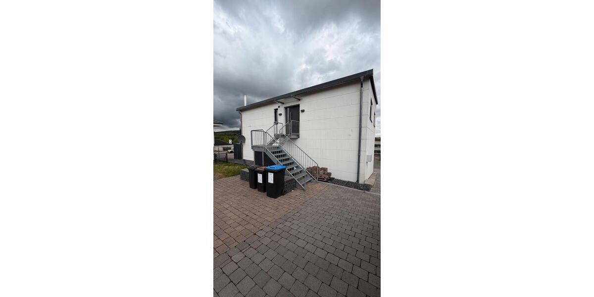 Etagenwohnung Usingen - 3 Zimmer, 100 m&sup2;, 1.400&euro; | Angebot:25420645