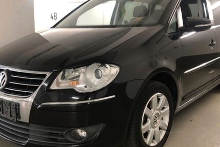 VW Touran 158.000 km 6.300 &euro; Usingen 61250
