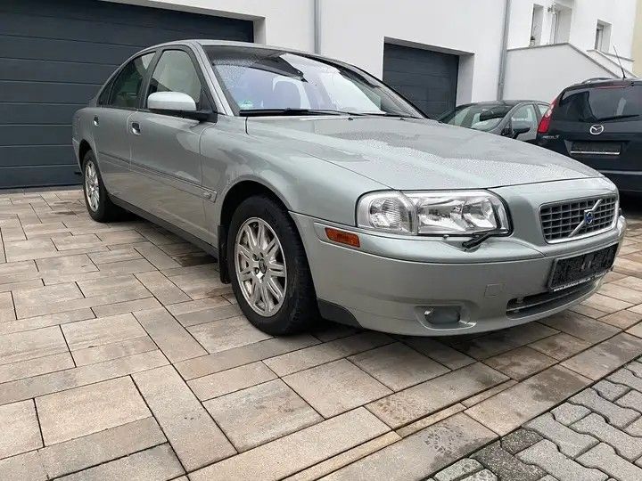 Volvo S80 219.008 km 2.250 &euro; Weilrod 61276