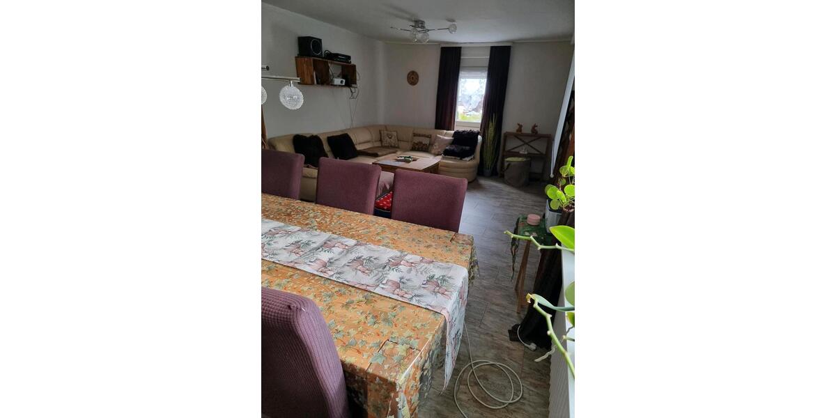 Einfamilienhaus Butzbach - 6 Zimmer, 233 m&sup2;, 419.000&euro; | Angebot:26502394