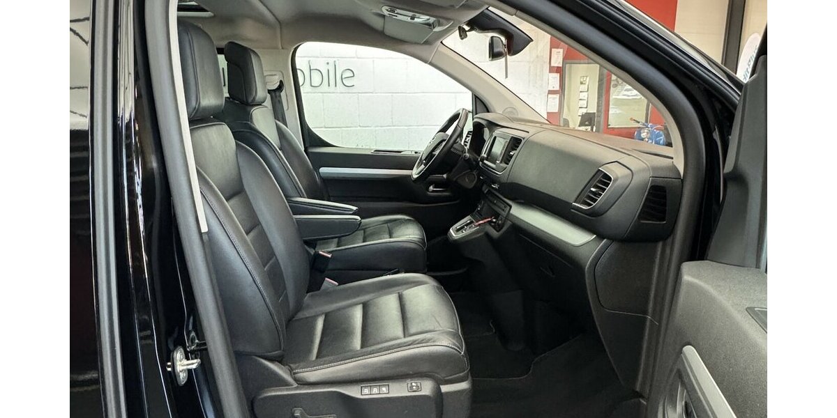 Opel Zafira Life -e Elegance L 50 kWh Leder Xenon CAM 34.950 km 24.760 &euro; Lich 35423