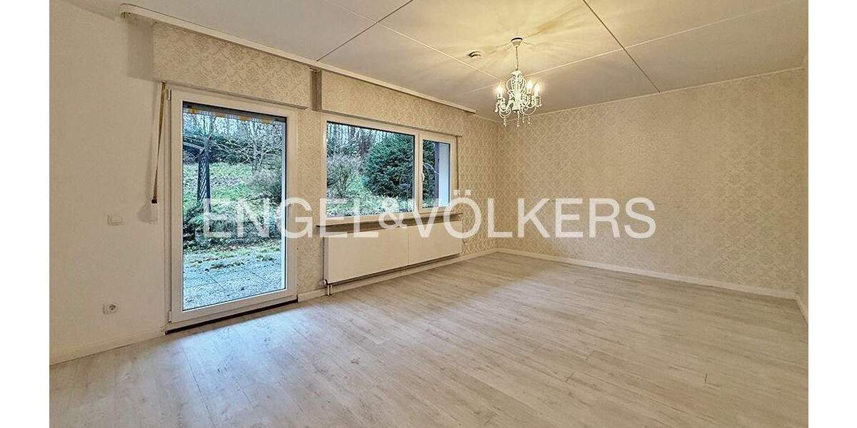 Einfamilienhaus Usingen Merzhausen - 7 Zimmer, 213 m&sup2;, 499.000&euro; | Angebot:25676882