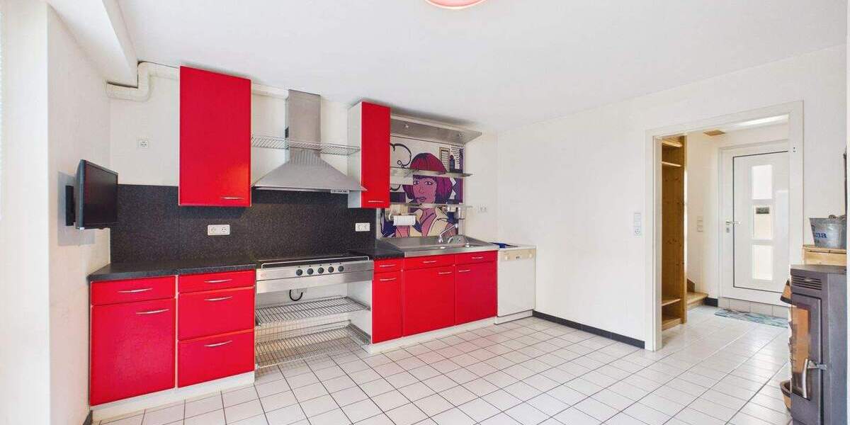 Mehrfamilienhaus, Wohnhaus Braunfels - 7 Zimmer, 160 m&sup2;, 350.000&euro; | Angebot:25880813