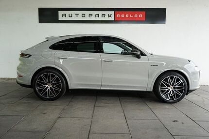 Porsche Cayenne 9.400 km 119.880 &euro; Asslar 35614