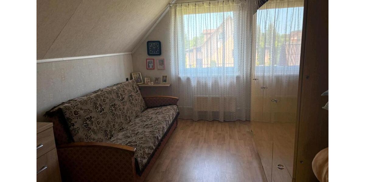 Einfamilienhaus Weilrod - 5 Zimmer, 170 m&sup2;, 210.000&euro; | Angebot:21245027