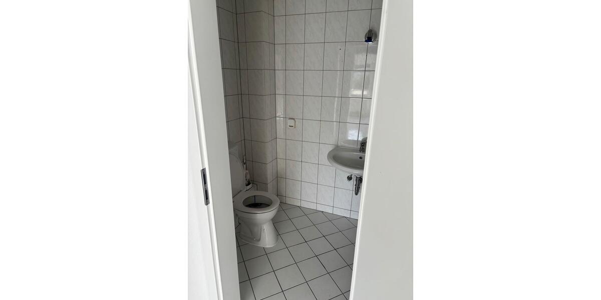 Etagenwohnung Pohlheim - 3 Zimmer, 90 m&sup2;, 850&euro; | Angebot:23704881