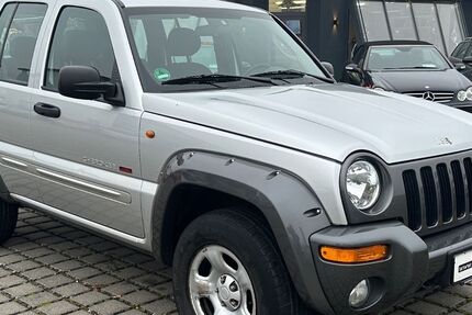 Jeep Cherokee 178.000 km 4.500 &euro; Butzbach 35510