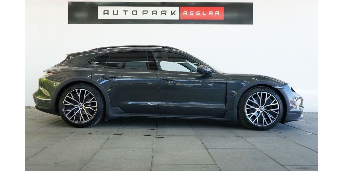 Porsche Taycan 48.800 km 62.880 &euro; Asslar 35614