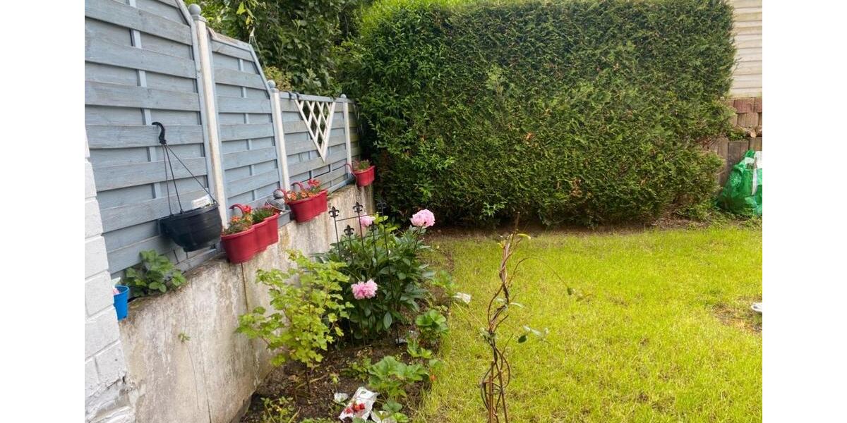 Reihenhaus Waldsolms - 5 Zimmer, 155 m&sup2;, 350.000&euro; | Angebot:26043506