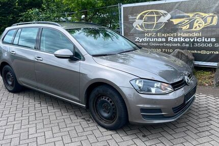 VW Golf 233.000 km 3.850 &euro; Solms 35606
