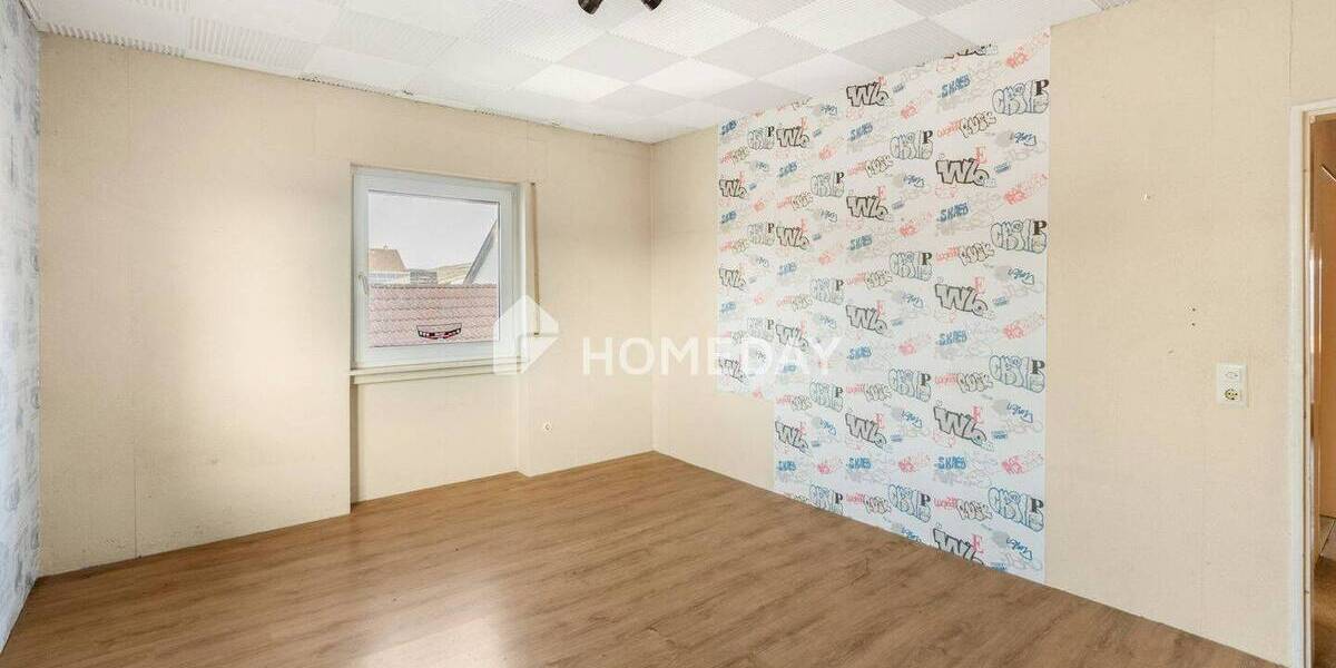 Einfamilienhaus Wölfersheim - 8 Zimmer, 164 m&sup2;, 350.000&euro; | Angebot:25997119