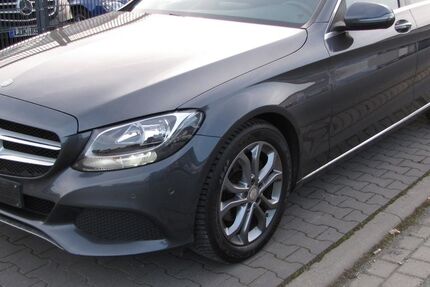 Mercedes-Benz C 180 132.900 km 16.900 &euro; Hüttenberg 35625