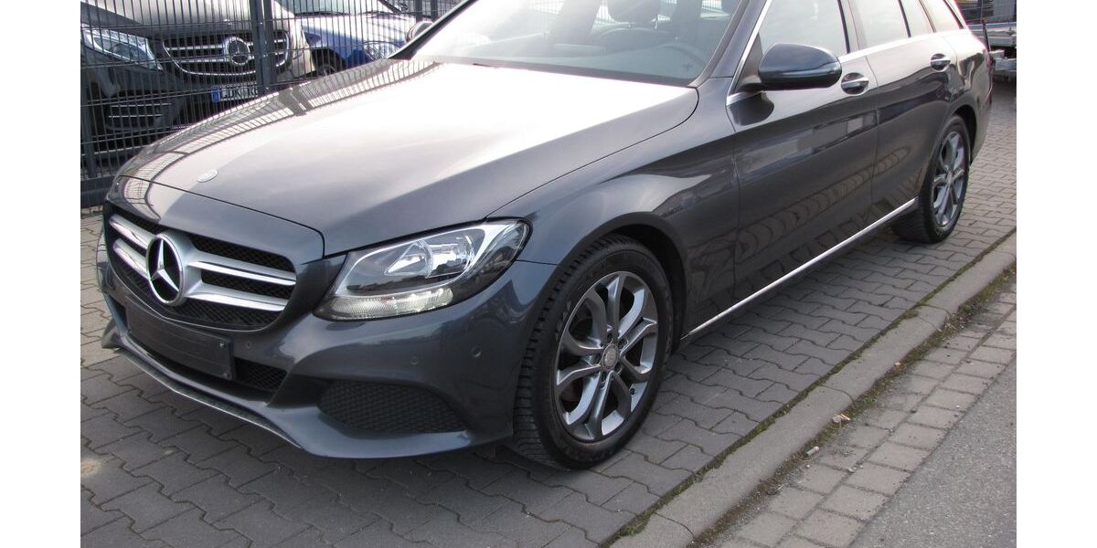 Mercedes-Benz C 180 132.900 km 16.900 &euro; Hüttenberg 35625