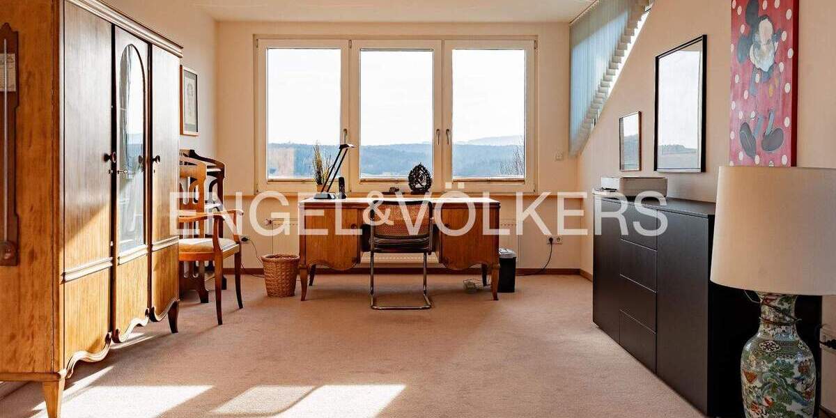 Einfamilienhaus Usingen - 8 Zimmer, 325 m&sup2;, 1.298.000&euro; | Angebot:25676871