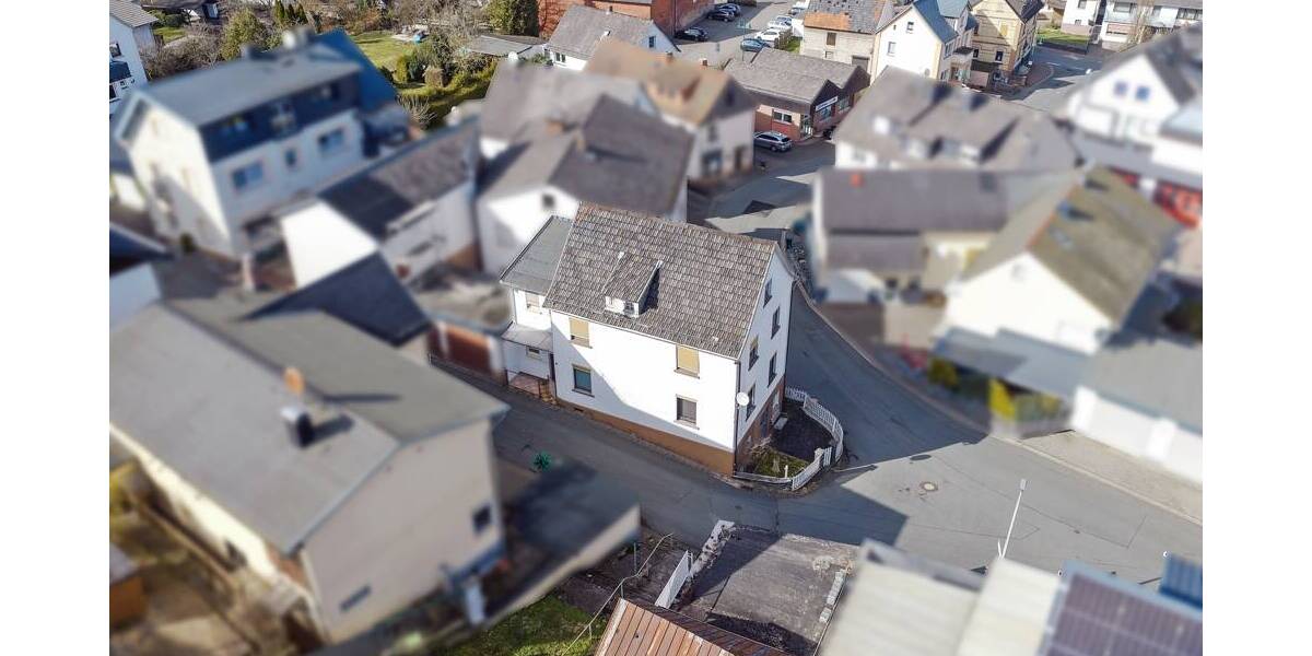 Einfamilienhaus Bad Endbach Hartenrod - 6 Zimmer, 122 m&sup2;, 49.000&euro; | Angebot:26143013