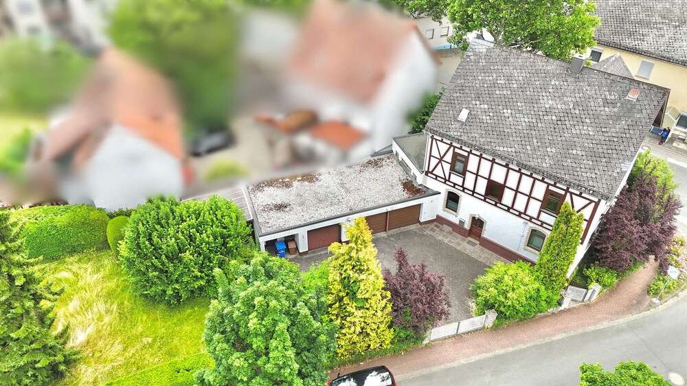 Familien aufgepasst: Einfamilienhaus mit Garten in Aßlar OT - Einfamilienhaus Werdorf Werdorf | Angebot:26738034