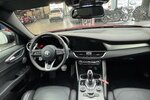 Alfa Romeo Giulia 2.0 Competizione Q4 Turbo Panoramadach 14.303 km 37.985 &euro; Lich 35423