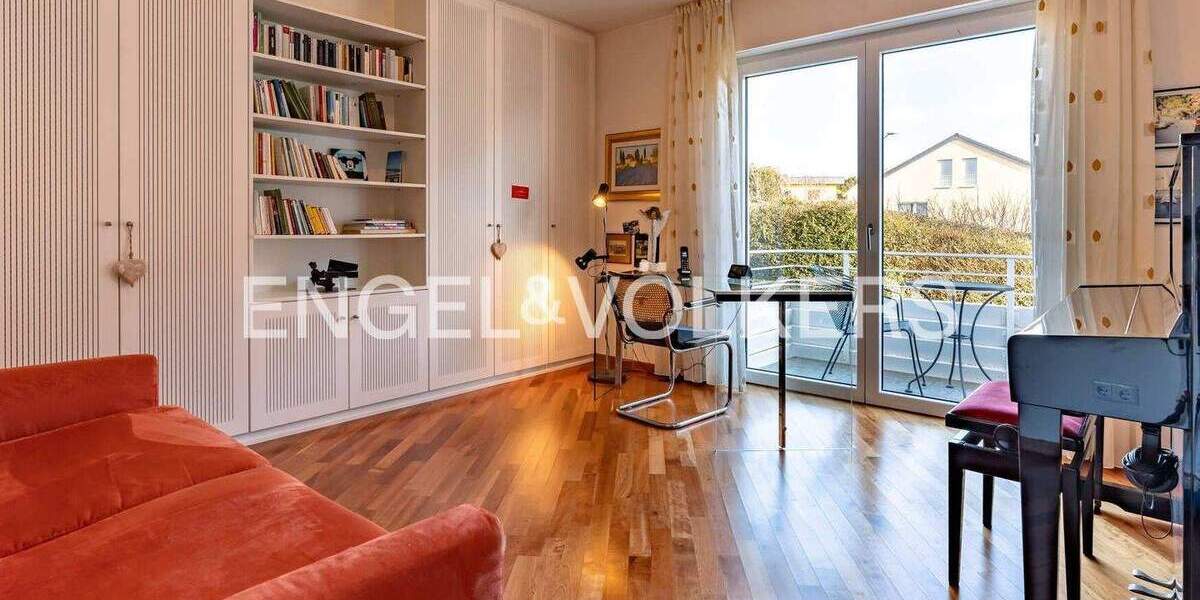 Einfamilienhaus Usingen - 8 Zimmer, 325 m&sup2;, 1.298.000&euro; | Angebot:25676871