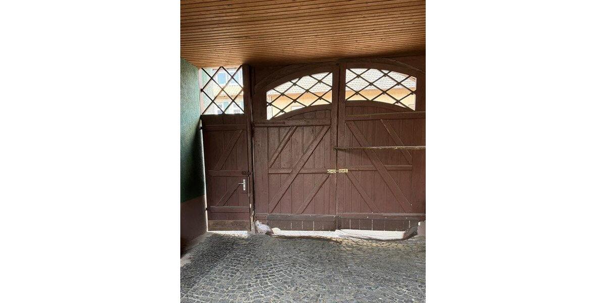 Einfamilienhaus Lich - 7 Zimmer, 150 m&sup2;, 320.000&euro; | Angebot:26533812