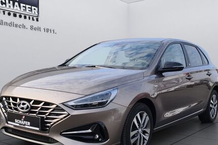 Hyundai i30 56.900 km 15.490 &euro; Weilburg 35781