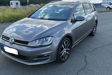 VW Golf 141.000 km 11.500 &euro; Lohra 35102