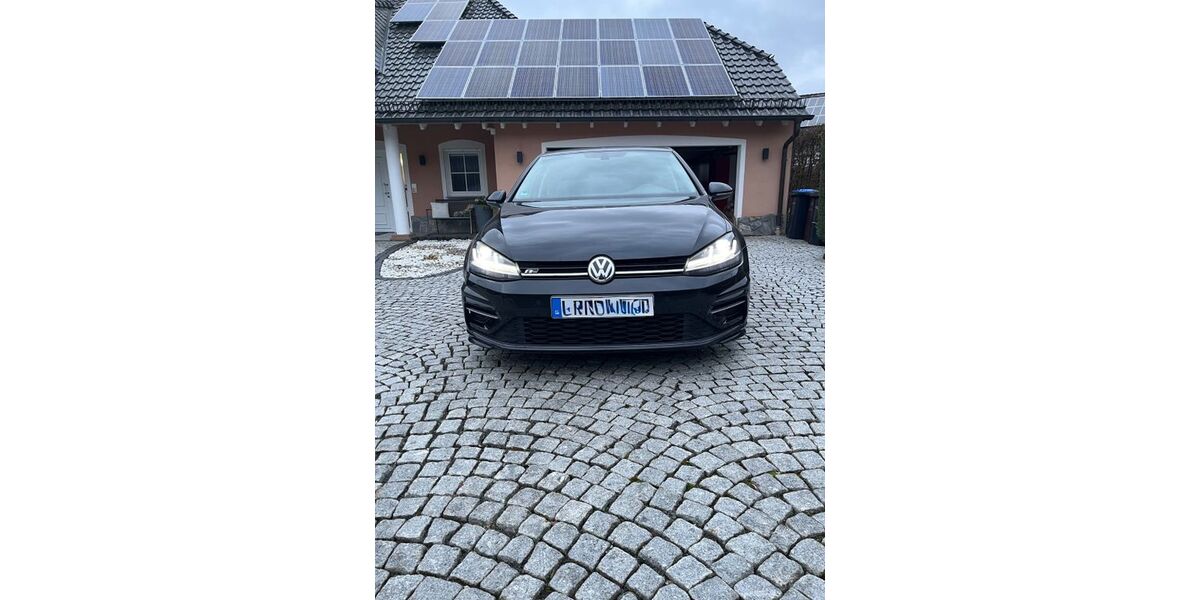 VW Golf 110.000 km 12.500 &euro; Aßlar 35614