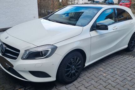 Mercedes-Benz A 180 104.000 km 11.700 &euro; Biebertal 35444