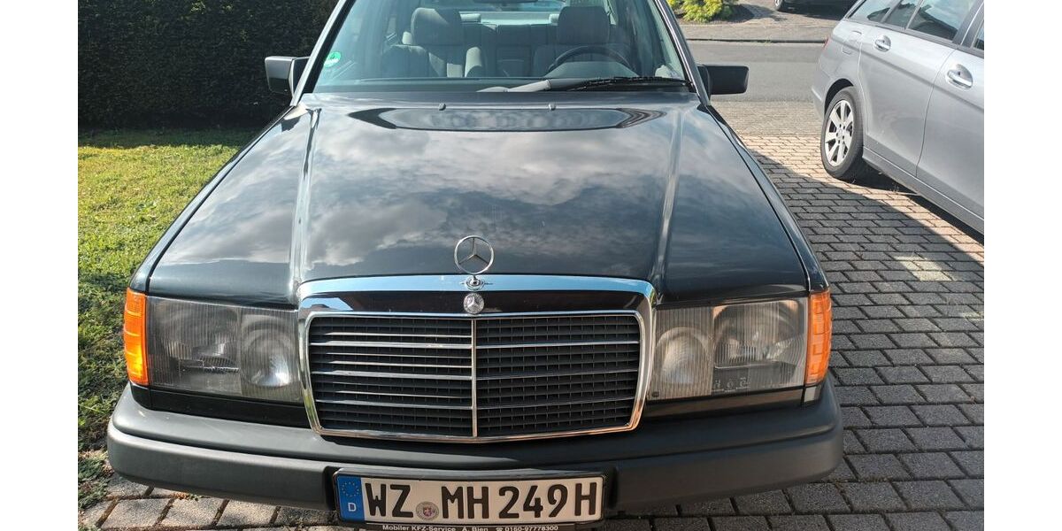 Mercedes-Benz 300 278.000 km 6.000 &euro; Weilburg 35781