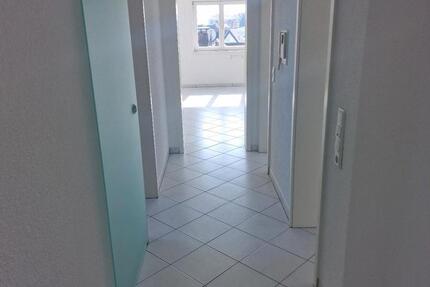 Wohnung Wölfersheim - 1 Zimmer, 65 m&sup2;, 700&euro; | Angebot:25475951