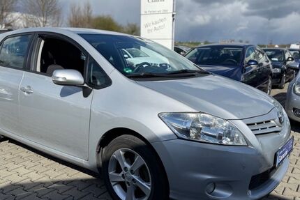 Toyota Auris 135.799 km 6.500 &euro; Münzenberg-Gambach 35516