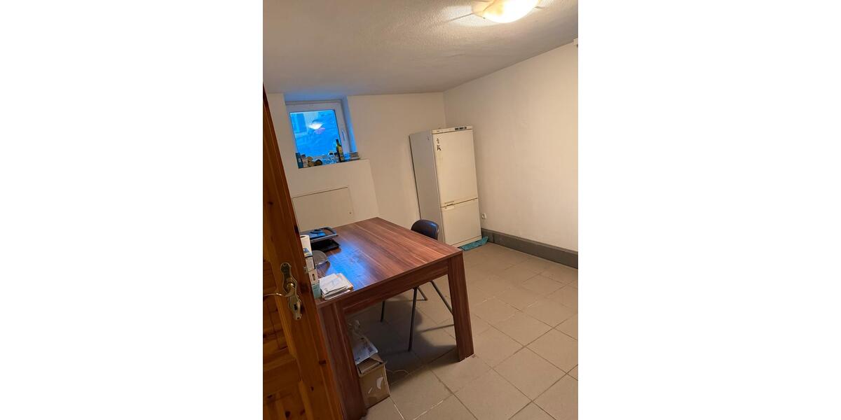 Etagenwohnung Gießen Allendorf - 1 Zimmer, 17 m&sup2;, 550&euro; | Angebot:26270806