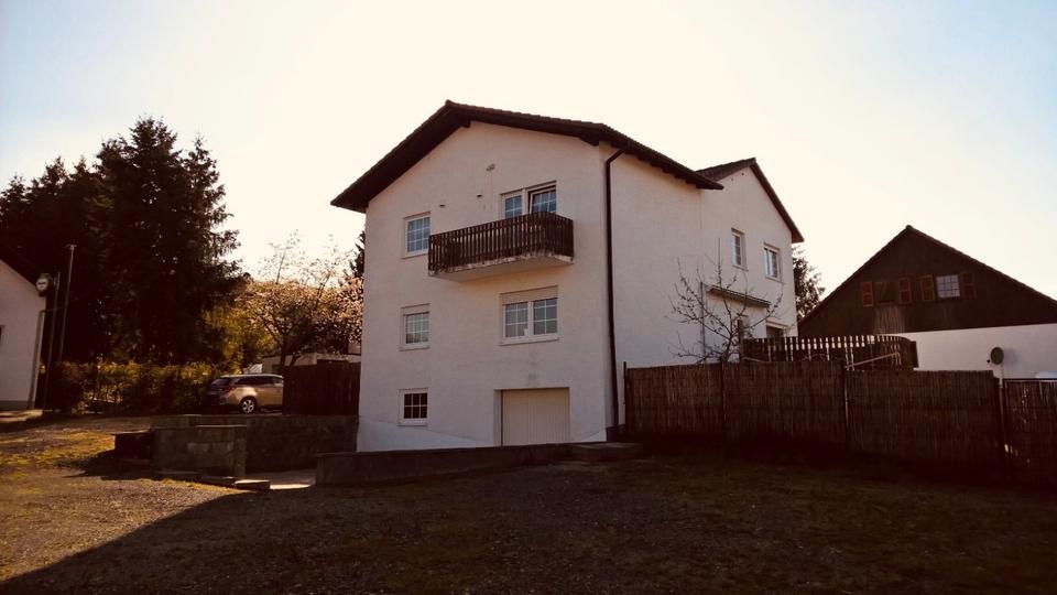 Etagenwohnung Weilrod - 4 Zimmer, 100 m&sup2;, 300.000&euro; | Angebot:26162807