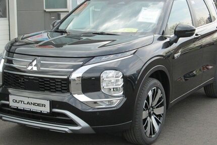 Mitsubishi Plug-in Hybrid Outlander 1.200 km 48.990 &euro; Butzbach 35510
