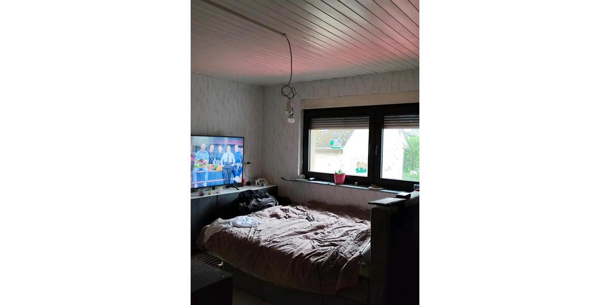 Einfamilienhaus Herborn - 10 Zimmer, 231 m&sup2;, 175.000&euro; | Angebot:26954713