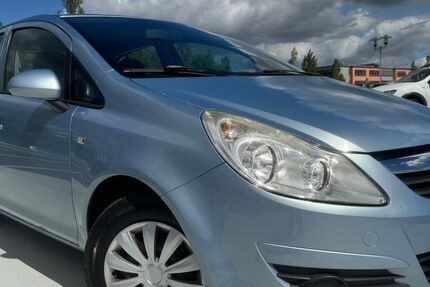 Opel Corsa 135.000 km 2.480 &euro; Bad Nauheim 61231