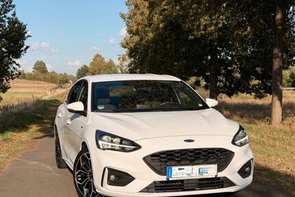 Ford Focus 126.736 km 12.900 &euro; Lich 35423