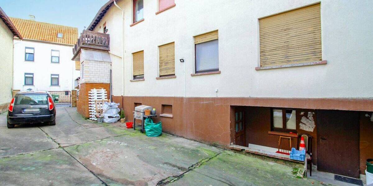 Mehrfamilienhaus, Wohnhaus Lich Bettenhausen - 6 Zimmer, 195.000&euro; | Angebot:25970441