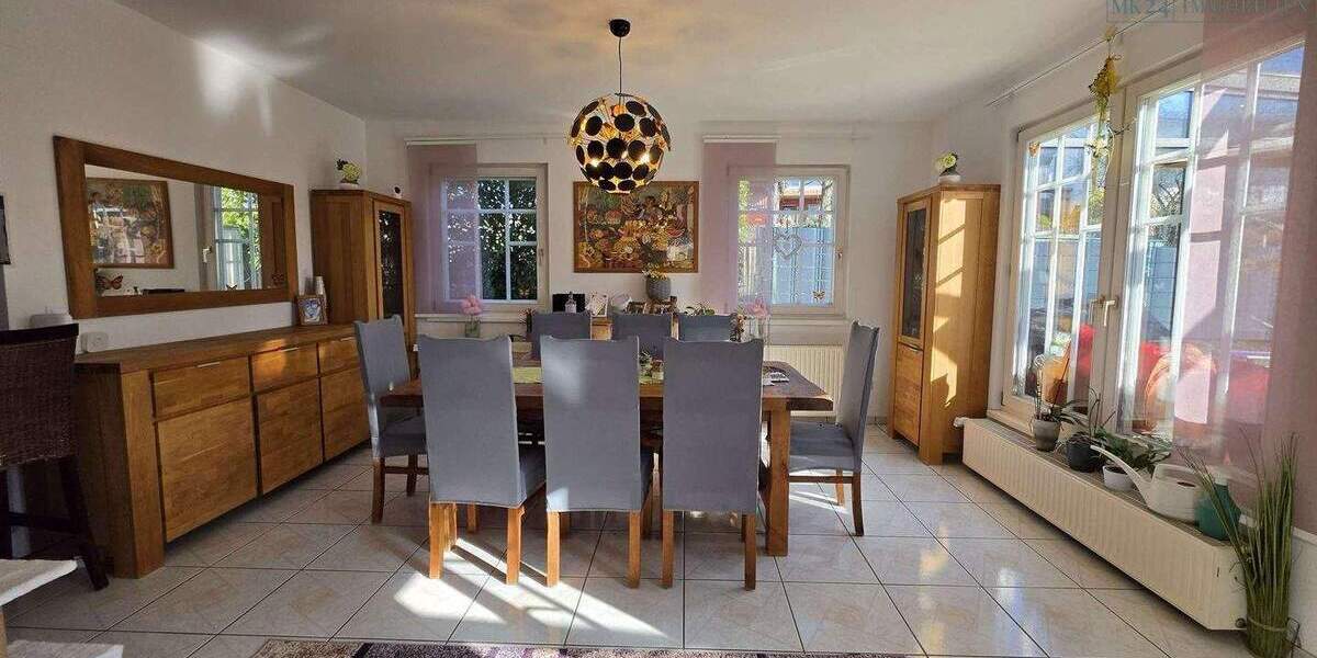 Einfamilienhaus Waldsolms Brandoberndorf - 5 Zimmer, 161 m&sup2;, 469.000&euro; | Angebot:25836175